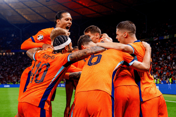 逃离捕捉,美国新障碍,赛挑战,pa真人娱乐官方网站,视频直播,免费试玩,PlayAce