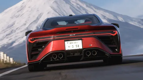 铜梁龙战新鹏城半场0-0，周定洋错失，本科维奇染红记