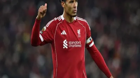 埃弗顿后卫布兰斯韦特伤缺，赛季结束无缘世界杯